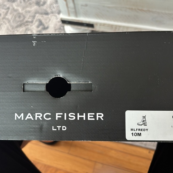 Marc Fisher Black and Tan Women's Boots - Picture 6 of 6